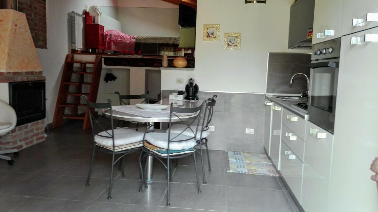 La Casa Nel Sole Apartment Alessandria Bagian luar foto