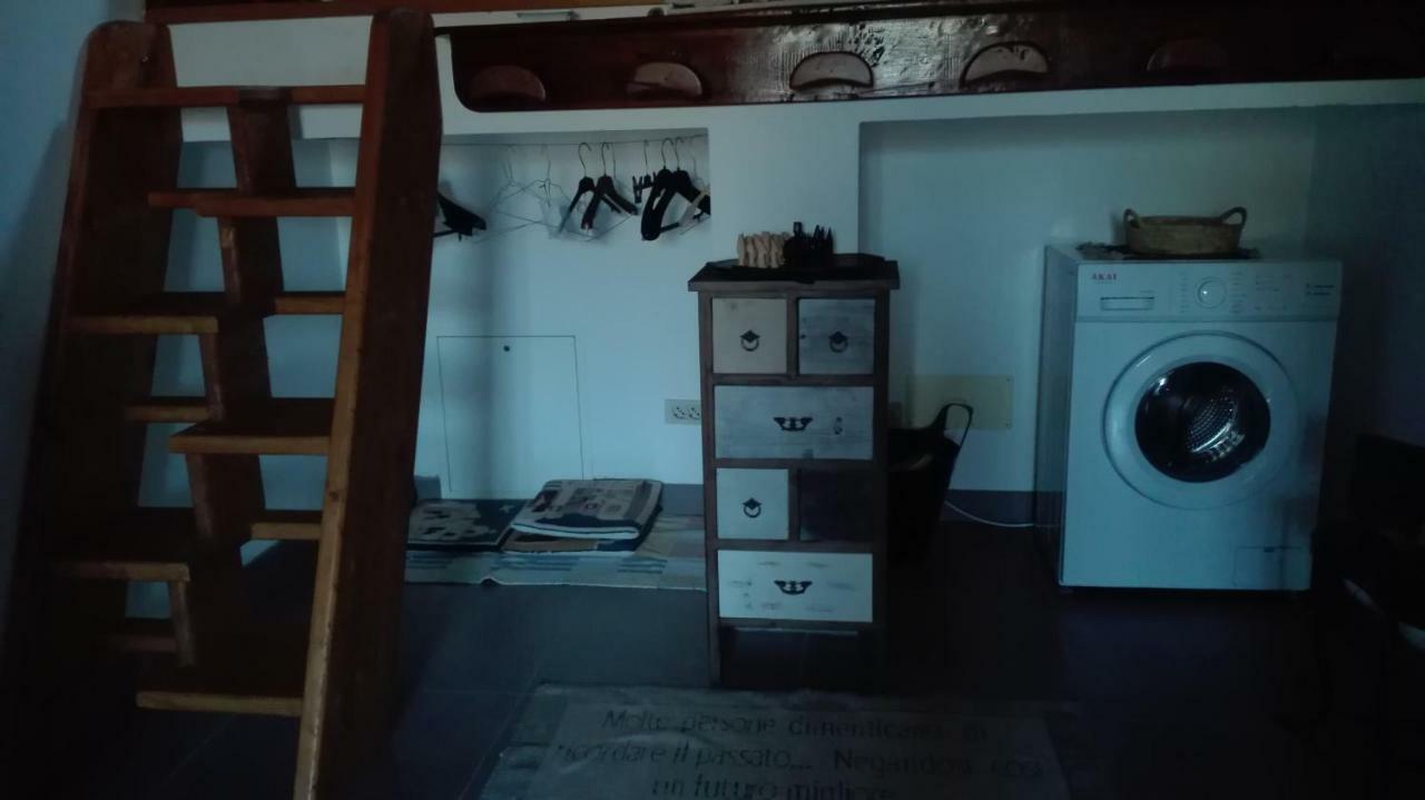 La Casa Nel Sole Apartment Alessandria Bagian luar foto