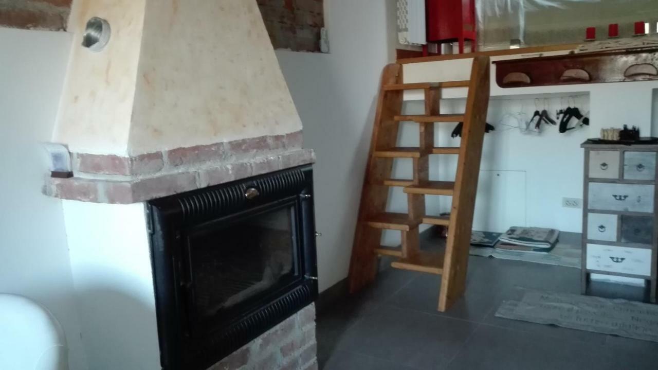 La Casa Nel Sole Apartment Alessandria Bagian luar foto